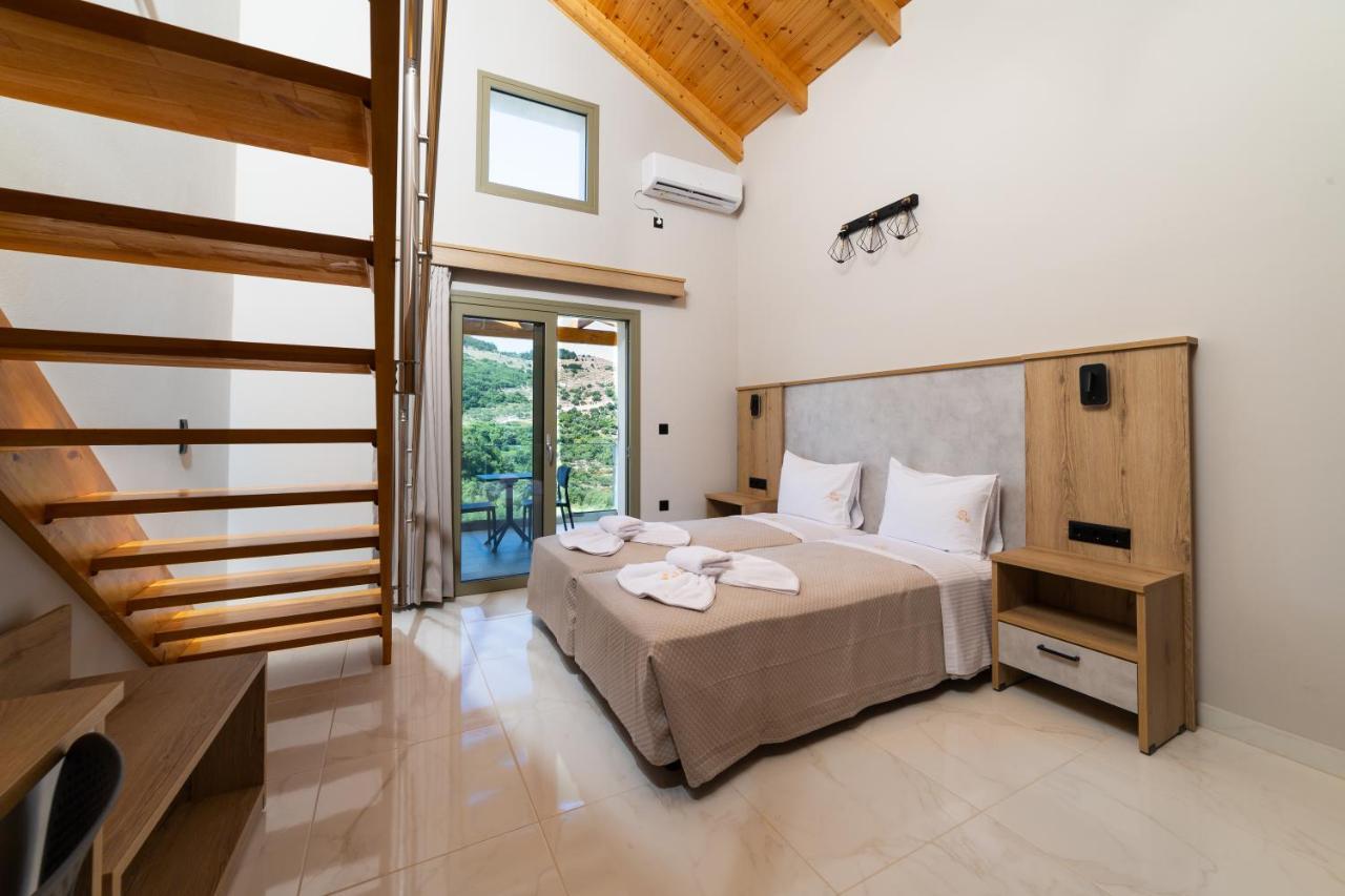 Sky View Suites Kefalonia Vóvikes Exterior foto
